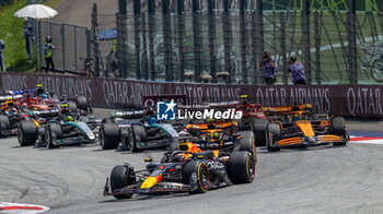 2024-06-29 - First lap - FORMULA 1 QATAR AIRWAYS AUSTRIAN GRAND PRIX 2024 - SPRINT RACE - FORMULA 1 - MOTORS