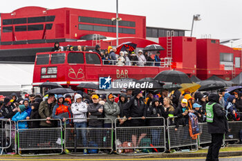 2024-07-05 - Supporters Atmoshpere during Free Practice on day 2, friday july 5, 2024 of the formula 1 qatar airways british grand prix 2024, scheduled to take place at the silverstone circuit from july 5 to july 7, 2024 - FORMULA 1 - QATAR AIRWAYS BRITISHGRAND PRIX 2024 - PRACTICE - FORMULA 1 - MOTORS