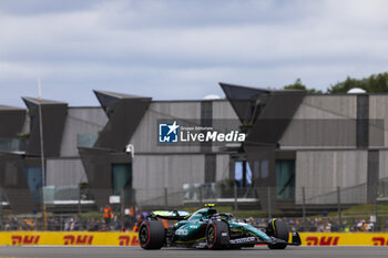 2024-07-05 - Fernando Alonso (ESP) - Aston Martin Aramco F1 Team - Aston Martin AMR24 - Mercedes during Free Practice on day 2, friday july 5, 2024 of the formula 1 qatar airways british grand prix 2024, scheduled to take place at the silverstone circuit from july 5 to july 7, 2024 - FORMULA 1 - QATAR AIRWAYS BRITISHGRAND PRIX 2024 - PRACTICE - FORMULA 1 - MOTORS