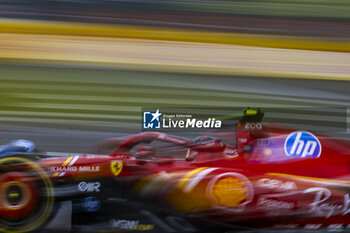 2024-07-05 - Carlos Sainz Jr. (ESP) - Scuderia Ferrari - Ferrari SF-24 - Ferrari during Free Practice on day 2, friday july 5, 2024 of the formula 1 qatar airways british grand prix 2024, scheduled to take place at the silverstone circuit from july 5 to july 7, 2024 - FORMULA 1 - QATAR AIRWAYS BRITISHGRAND PRIX 2024 - PRACTICE - FORMULA 1 - MOTORS