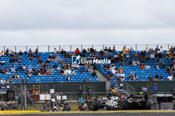 2024-07-05 - Nico Hulkenberg (GER) - MoneyGram Haas F1 Team - Haas VF-24 - Ferrari during Free Practice on day 2, friday july 5, 2024 of the formula 1 qatar airways british grand prix 2024, scheduled to take place at the silverstone circuit from july 5 to july 7, 2024 - FORMULA 1 - QATAR AIRWAYS BRITISHGRAND PRIX 2024 - PRACTICE - FORMULA 1 - MOTORS