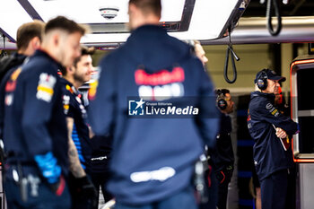 2024-07-06 - Adrian Newey (GBR Oracle Red Bull Racing technical Director during Free Practice 3 on day 3, saturday july 6, 2024 of the formula 1 qatar airways british grand prix 2024, scheduled to take place at the silverstone circuit from july 5 to july 7, 2024 - FORMULA 1 - QATAR AIRWAYS BRITISHGRAND PRIX 2024 - PRACTICE AND QUALIFY - FORMULA 1 - MOTORS