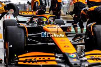 2024-07-06 - Oscar Piastri (AUS) - McLaren Formula 1 Team - McLaren MCL38 - Mercedes
 during Free Practice 3 on day 3, saturday july 6, 2024 of the formula 1 qatar airways british grand prix 2024, scheduled to take place at the silverstone circuit from july 5 to july 7, 2024 - FORMULA 1 - QATAR AIRWAYS BRITISHGRAND PRIX 2024 - PRACTICE AND QUALIFY - FORMULA 1 - MOTORS