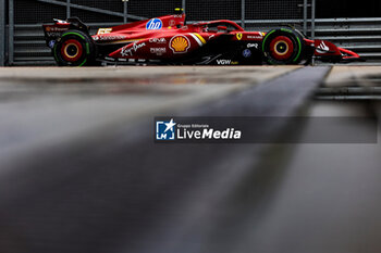 2024-07-06 - Carlos Sainz Jr. (ESP) - Scuderia Ferrari - Ferrari SF-24 - Ferrari during Free Practice 3 on day 3, saturday july 6, 2024 of the formula 1 qatar airways british grand prix 2024, scheduled to take place at the silverstone circuit from july 5 to july 7, 2024 - FORMULA 1 - QATAR AIRWAYS BRITISHGRAND PRIX 2024 - PRACTICE AND QUALIFY - FORMULA 1 - MOTORS