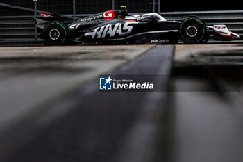 2024-07-06 - Nico Hulkenberg (GER) - MoneyGram Haas F1 Team - Haas VF-24 - Ferrari during Free Practice 3 on day 3, saturday july 6, 2024 of the formula 1 qatar airways british grand prix 2024, scheduled to take place at the silverstone circuit from july 5 to july 7, 2024 - FORMULA 1 - QATAR AIRWAYS BRITISHGRAND PRIX 2024 - PRACTICE AND QUALIFY - FORMULA 1 - MOTORS