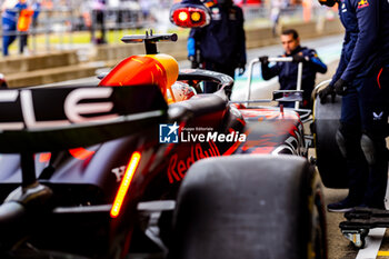 2024-07-06 - Max Verstappen (NED) - Oracle Red Bull Racing - Red Bull RB20 - Honda RBPT during Free Practice 3 on day 3, saturday july 6, 2024 of the formula 1 qatar airways british grand prix 2024, scheduled to take place at the silverstone circuit from july 5 to july 7, 2024 - FORMULA 1 - QATAR AIRWAYS BRITISHGRAND PRIX 2024 - PRACTICE AND QUALIFY - FORMULA 1 - MOTORS