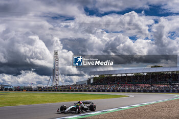 2024-07-06 - Lewis Hamilton (GBR) - Mercedes-AMG PETRONAS F1 Team - Mercedes W15 - Mercedes E Performance during Free Practice on day 2, friday july 5, 2024 of the formula 1 qatar airways british grand prix 2024, scheduled to take place at the silverstone circuit from july 5 to july 7, 2024 - FORMULA 1 - QATAR AIRWAYS BRITISHGRAND PRIX 2024 - PRACTICE AND QUALIFY - FORMULA 1 - MOTORS