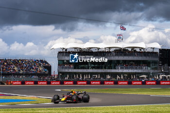 2024-07-06 - Sergio Perez (MEX) - Oracle Red Bull Racing - Red Bull RB20 - Honda RBPT during Qualify Session on day 2, friday july 6, 2024 of the formula 1 qatar airways british grand prix 2024, scheduled to take place at the silverstone circuit from july 5 to july 7, 2024

 - FORMULA 1 - QATAR AIRWAYS BRITISHGRAND PRIX 2024 - PRACTICE AND QUALIFY - FORMULA 1 - MOTORS