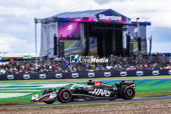 2024-07-06 - Nico Hulkenberg (GER) - MoneyGram Haas F1 Team - Haas VF-24 - Ferrari during Qualify Session on day 2, friday july 6, 2024 of the formula 1 qatar airways british grand prix 2024, scheduled to take place at the silverstone circuit from july 5 to july 7, 2024

 - FORMULA 1 - QATAR AIRWAYS BRITISHGRAND PRIX 2024 - PRACTICE AND QUALIFY - FORMULA 1 - MOTORS