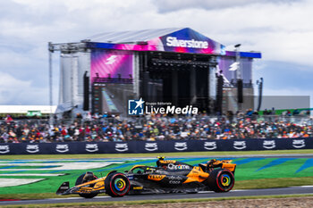 2024-07-06 - Lando Norris (GBR) - McLaren Formula 1 Team - McLaren MCL38 - Mercedes during Qualify Session on day 2, friday july 6, 2024 of the formula 1 qatar airways british grand prix 2024, scheduled to take place at the silverstone circuit from july 5 to july 7, 2024

 - FORMULA 1 - QATAR AIRWAYS BRITISHGRAND PRIX 2024 - PRACTICE AND QUALIFY - FORMULA 1 - MOTORS