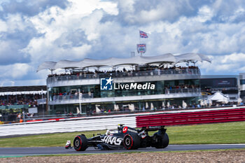 2024-07-06 - Nico Hulkenberg (GER) - MoneyGram Haas F1 Team - Haas VF-24 - Ferrari during Qualify Session on day 2, friday july 6, 2024 of the formula 1 qatar airways british grand prix 2024, scheduled to take place at the silverstone circuit from july 5 to july 7, 2024

 - FORMULA 1 - QATAR AIRWAYS BRITISHGRAND PRIX 2024 - PRACTICE AND QUALIFY - FORMULA 1 - MOTORS