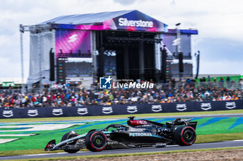 2024-07-06 - George Russell (GBR) - Mercedes-AMG PETRONAS F1 Team - Mercedes W15 - Mercedes E Performance during Qualify Session on day 2, friday july 6, 2024 of the formula 1 qatar airways british grand prix 2024, scheduled to take place at the silverstone circuit from july 5 to july 7, 2024

 - FORMULA 1 - QATAR AIRWAYS BRITISHGRAND PRIX 2024 - PRACTICE AND QUALIFY - FORMULA 1 - MOTORS