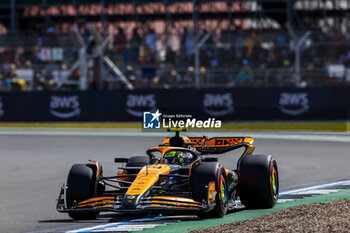 2024-07-06 - Lando Norris (GBR) - McLaren Formula 1 Team - McLaren MCL38 - Mercedes during Qualify Session on day 2, friday july 6, 2024 of the formula 1 qatar airways british grand prix 2024, scheduled to take place at the silverstone circuit from july 5 to july 7, 2024

 - FORMULA 1 - QATAR AIRWAYS BRITISHGRAND PRIX 2024 - PRACTICE AND QUALIFY - FORMULA 1 - MOTORS