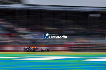 2024-07-06 - Max Verstappen (NED) - Oracle Red Bull Racing - Red Bull RB20 - Honda RBPT during Qualify Session on day 2, friday july 6, 2024 of the formula 1 qatar airways british grand prix 2024, scheduled to take place at the silverstone circuit from july 5 to july 7, 2024

 - FORMULA 1 - QATAR AIRWAYS BRITISHGRAND PRIX 2024 - PRACTICE AND QUALIFY - FORMULA 1 - MOTORS