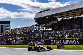 2024-07-07 - Nico Hulkenberg (GER) - MoneyGram Haas F1 Team - Haas VF-24 - Ferrari during Race Day, on day 4, sunday july 7, 2024 of the formula 1 qatar airways british grand prix 2024, scheduled to take place at the silverstone circuit from july 5 to july 7, 2024 - FORMULA 1 - QATAR AIRWAYS BRITISHGRAND PRIX 2024 - RACE - FORMULA 1 - MOTORS