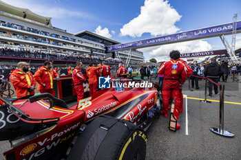 2024-07-07 - Scuderia Ferrari team during the Race on day 4, Sunday july 7, 2024 of the formula 1 qatar airways british grand prix 2024, scheduled to take place at the silverstone circuit from july 5 to july 7, 2024 - FORMULA 1 - QATAR AIRWAYS BRITISHGRAND PRIX 2024 - RACE - FORMULA 1 - MOTORS