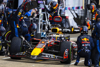 2024-07-07 - Max Verstappen (NED) - Oracle Red Bull Racing - Red Bull RB20 - Honda RBPT during the Race on day 4, Sunday july 7, 2024 of the formula 1 qatar airways british grand prix 2024, scheduled to take place at the silverstone circuit from july 5 to july 7, 2024 - FORMULA 1 - QATAR AIRWAYS BRITISHGRAND PRIX 2024 - RACE - FORMULA 1 - MOTORS