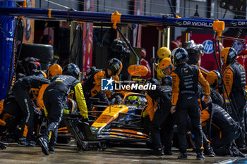 2024-07-07 - Lando Norris (GBR) - McLaren Formula 1 Team - McLaren MCL38 - Mercedes during the Race on day 4, Sunday july 7, 2024 of the formula 1 qatar airways british grand prix 2024, scheduled to take place at the silverstone circuit from july 5 to july 7, 2024 - FORMULA 1 - QATAR AIRWAYS BRITISHGRAND PRIX 2024 - RACE - FORMULA 1 - MOTORS