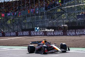 2024-07-07 - Max Verstappen (NED) - Oracle Red Bull Racing - Red Bull RB20 - Honda RBPT during the Race on day 4, Sunday july 7, 2024 of the formula 1 qatar airways british grand prix 2024, scheduled to take place at the silverstone circuit from july 5 to july 7, 2024 - FORMULA 1 - QATAR AIRWAYS BRITISHGRAND PRIX 2024 - RACE - FORMULA 1 - MOTORS