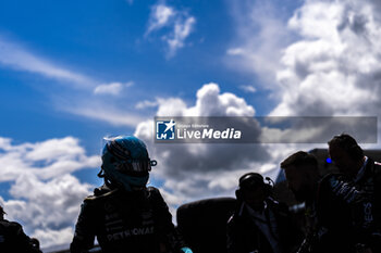 2024-07-07 - George Russell (GBR) - Mercedes-AMG PETRONAS F1 Team - Mercedes W15 - Mercedes E Performance during the Race on day 4, Sunday july 7, 2024 of the formula 1 qatar airways british grand prix 2024, scheduled to take place at the silverstone circuit from july 5 to july 7, 2024 - FORMULA 1 - QATAR AIRWAYS BRITISHGRAND PRIX 2024 - RACE - FORMULA 1 - MOTORS