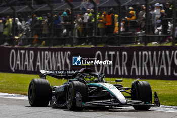 2024-07-07 - Lewis Hamilton (GBR) - Mercedes-AMG PETRONAS F1 Team - Mercedes W15 - Mercedes E Performance during the Race on day 4, Sunday july 7, 2024 of the formula 1 qatar airways british grand prix 2024, scheduled to take place at the silverstone circuit from july 5 to july 7, 2024 - FORMULA 1 - QATAR AIRWAYS BRITISHGRAND PRIX 2024 - RACE - FORMULA 1 - MOTORS