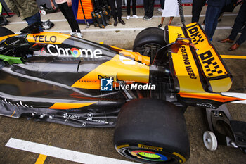 2024-07-05 - McLaren F1 Team MCL38, mechanical detail Coke engine cover during the Formula 1 Qatar Airways British Grand Prix 2024, 12th round of the 2024 Formula One World Championship from July 5 to 7, 2024 on the Silverstone Circuit, in Silverstone, United Kingdom - F1 - BRITISH GRAND PRIX 2024 - FORMULA 1 - MOTORS