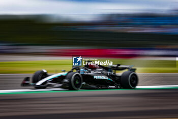 2024-07-05 - 63 RUSSELL George (gbr), Mercedes AMG F1 Team W15, action during the Formula 1 Qatar Airways British Grand Prix 2024, 12th round of the 2024 Formula One World Championship from July 5 to 7, 2024 on the Silverstone Circuit, in Silverstone, United Kingdom - F1 - BRITISH GRAND PRIX 2024 - FORMULA 1 - MOTORS