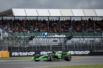 2024-07-05 - 77 BOTTAS Valtteri (fin), Stake F1 Team Kick Sauber C44, action during the Formula 1 Qatar Airways British Grand Prix 2024, 12th round of the 2024 Formula One World Championship from July 5 to 7, 2024 on the Silverstone Circuit, in Silverstone, United Kingdom - F1 - BRITISH GRAND PRIX 2024 - FORMULA 1 - MOTORS