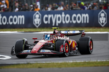 2024-07-05 - 55 SAINZ Carlos (spa), Scuderia Ferrari SF-24, action during the Formula 1 Qatar Airways British Grand Prix 2024, 12th round of the 2024 Formula One World Championship from July 5 to 7, 2024 on the Silverstone Circuit, in Silverstone, United Kingdom - F1 - BRITISH GRAND PRIX 2024 - FORMULA 1 - MOTORS