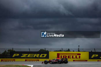 2024-07-05 - 01 VERSTAPPEN Max (nld), Red Bull Racing RB20, action during the Formula 1 Qatar Airways British Grand Prix 2024, 12th round of the 2024 Formula One World Championship from July 5 to 7, 2024 on the Silverstone Circuit, in Silverstone, United Kingdom - F1 - BRITISH GRAND PRIX 2024 - FORMULA 1 - MOTORS