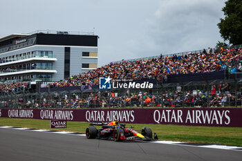 2024-07-05 - 11 PEREZ Sergio (mex), Red Bull Racing RB20, action during the Formula 1 Qatar Airways British Grand Prix 2024, 12th round of the 2024 Formula One World Championship from July 5 to 7, 2024 on the Silverstone Circuit, in Silverstone, United Kingdom - F1 - BRITISH GRAND PRIX 2024 - FORMULA 1 - MOTORS