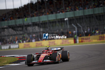 2024-07-05 - 55 SAINZ Carlos (spa), Scuderia Ferrari SF-24, action during the Formula 1 Qatar Airways British Grand Prix 2024, 12th round of the 2024 Formula One World Championship from July 5 to 7, 2024 on the Silverstone Circuit, in Silverstone, United Kingdom - F1 - BRITISH GRAND PRIX 2024 - FORMULA 1 - MOTORS