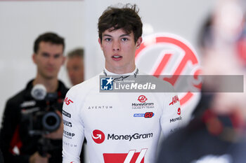 2024-07-05 - BEARMAN Ollie, Haas F1 Team VF-24 Ferrari, portrait, during the Formula 1 Qatar Airways British Grand Prix 2024, 12th round of the 2024 Formula One World Championship from July 5 to 7, 2024 on the Silverstone Circuit, in Silverstone, United Kingdom - F1 - BRITISH GRAND PRIX 2024 - FORMULA 1 - MOTORS