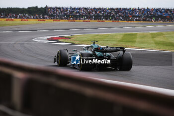 2024-07-05 - 14 ALONSO Fernando (spa), Aston Martin F1 Team AMR24, action during the Formula 1 Qatar Airways British Grand Prix 2024, 12th round of the 2024 Formula One World Championship from July 5 to 7, 2024 on the Silverstone Circuit, in Silverstone, United Kingdom - F1 - BRITISH GRAND PRIX 2024 - FORMULA 1 - MOTORS