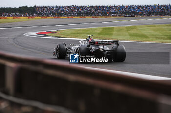 2024-07-05 - 27 HULKENBERG Nico (ger), Haas F1 Team VF-24 Ferrari, action during the Formula 1 Qatar Airways British Grand Prix 2024, 12th round of the 2024 Formula One World Championship from July 5 to 7, 2024 on the Silverstone Circuit, in Silverstone, United Kingdom - F1 - BRITISH GRAND PRIX 2024 - FORMULA 1 - MOTORS