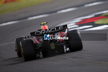 2024-07-05 - 11 PEREZ Sergio (mex), Red Bull Racing RB20, action during the Formula 1 Qatar Airways British Grand Prix 2024, 12th round of the 2024 Formula One World Championship from July 5 to 7, 2024 on the Silverstone Circuit, in Silverstone, United Kingdom - F1 - BRITISH GRAND PRIX 2024 - FORMULA 1 - MOTORS