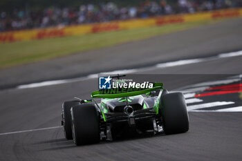 2024-07-05 - 77 BOTTAS Valtteri (fin), Stake F1 Team Kick Sauber C44, action during the Formula 1 Qatar Airways British Grand Prix 2024, 12th round of the 2024 Formula One World Championship from July 5 to 7, 2024 on the Silverstone Circuit, in Silverstone, United Kingdom - F1 - BRITISH GRAND PRIX 2024 - FORMULA 1 - MOTORS