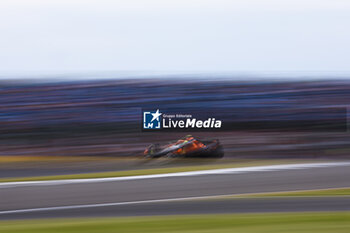 2024-07-05 - 04 NORRIS Lando (gbr), McLaren F1 Team MCL38, action during the Formula 1 Qatar Airways British Grand Prix 2024, 12th round of the 2024 Formula One World Championship from July 5 to 7, 2024 on the Silverstone Circuit, in Silverstone, United Kingdom - F1 - BRITISH GRAND PRIX 2024 - FORMULA 1 - MOTORS