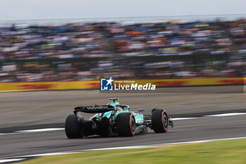 2024-07-05 - 14 ALONSO Fernando (spa), Aston Martin F1 Team AMR24, action during the Formula 1 Qatar Airways British Grand Prix 2024, 12th round of the 2024 Formula One World Championship from July 5 to 7, 2024 on the Silverstone Circuit, in Silverstone, United Kingdom - F1 - BRITISH GRAND PRIX 2024 - FORMULA 1 - MOTORS