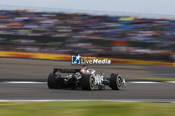 2024-07-05 - 20 MAGNUSSEN Kevin (den), Haas F1 Team VF-24 Ferrari, action during the Formula 1 Qatar Airways British Grand Prix 2024, 12th round of the 2024 Formula One World Championship from July 5 to 7, 2024 on the Silverstone Circuit, in Silverstone, United Kingdom - F1 - BRITISH GRAND PRIX 2024 - FORMULA 1 - MOTORS