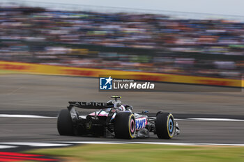 2024-07-05 - 10 GASLY Pierre (fra), Alpine F1 Team A524, action during the Formula 1 Qatar Airways British Grand Prix 2024, 12th round of the 2024 Formula One World Championship from July 5 to 7, 2024 on the Silverstone Circuit, in Silverstone, United Kingdom - F1 - BRITISH GRAND PRIX 2024 - FORMULA 1 - MOTORS