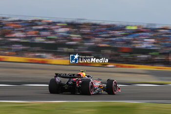 2024-07-05 - 11 PEREZ Sergio (mex), Red Bull Racing RB20, action during the Formula 1 Qatar Airways British Grand Prix 2024, 12th round of the 2024 Formula One World Championship from July 5 to 7, 2024 on the Silverstone Circuit, in Silverstone, United Kingdom - F1 - BRITISH GRAND PRIX 2024 - FORMULA 1 - MOTORS