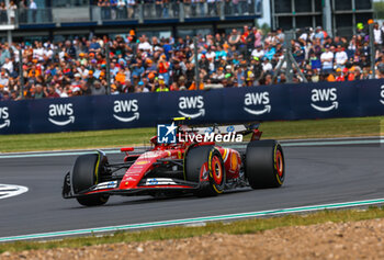 2024-07-05 - 55 SAINZ Carlos (spa), Scuderia Ferrari SF-24, action during the Formula 1 Qatar Airways British Grand Prix 2024, 12th round of the 2024 Formula One World Championship from July 5 to 7, 2024 on the Silverstone Circuit, in Silverstone, United Kingdom - F1 - BRITISH GRAND PRIX 2024 - FORMULA 1 - MOTORS