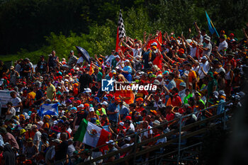 2024-07-21 - Public/Tifosi/Fan/Grandstand, during the Hungarian GP, Budapest 18-21 July 2024 Formula 1 World championship 2024. - FORMULA 1 HUNGARIAN GRAND PRIX 2024 - RACE - FORMULA 1 - MOTORS