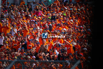 2024-07-21 - Public/Tifosi/Fan/Grandstand, during the Hungarian GP, Budapest 18-21 July 2024 Formula 1 World championship 2024. - FORMULA 1 HUNGARIAN GRAND PRIX 2024 - RACE - FORMULA 1 - MOTORS