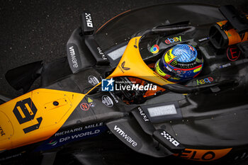 2024-07-06 - 81 PIASTRI Oscar (aus), McLaren F1 Team MCL38, action during the Formula 1 Qatar Airways British Grand Prix 2024, 12th round of the 2024 Formula One World Championship from July 5 to 7, 2024 on the Silverstone Circuit, in Silverstone, United Kingdom - F1 - BRITISH GRAND PRIX 2024 - FORMULA 1 - MOTORS