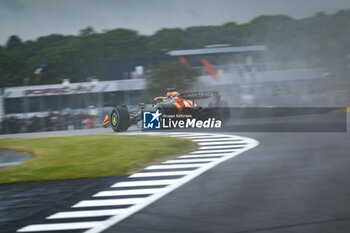 2024-07-06 - 81 PIASTRI Oscar (aus), McLaren F1 Team MCL38, action during the Formula 1 Qatar Airways British Grand Prix 2024, 12th round of the 2024 Formula One World Championship from July 5 to 7, 2024 on the Silverstone Circuit, in Silverstone, United Kingdom - F1 - BRITISH GRAND PRIX 2024 - FORMULA 1 - MOTORS