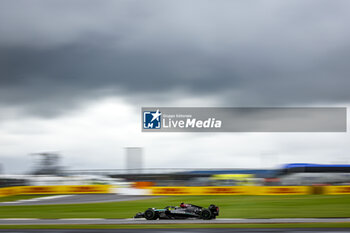 2024-07-06 - 44 HAMILTON Lewis (gbr), Mercedes AMG F1 Team W15, action during the Formula 1 Qatar Airways British Grand Prix 2024, 12th round of the 2024 Formula One World Championship from July 5 to 7, 2024 on the Silverstone Circuit, in Silverstone, United Kingdom - F1 - BRITISH GRAND PRIX 2024 - FORMULA 1 - MOTORS