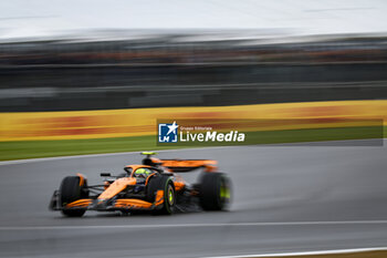 2024-07-06 - 04 NORRIS Lando (gbr), McLaren F1 Team MCL38, action during the Formula 1 Qatar Airways British Grand Prix 2024, 12th round of the 2024 Formula One World Championship from July 5 to 7, 2024 on the Silverstone Circuit, in Silverstone, United Kingdom - F1 - BRITISH GRAND PRIX 2024 - FORMULA 1 - MOTORS