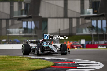 2024-07-06 - 63 RUSSELL George (gbr), Mercedes AMG F1 Team W15, action during the Formula 1 Qatar Airways British Grand Prix 2024, 12th round of the 2024 Formula One World Championship from July 5 to 7, 2024 on the Silverstone Circuit, in Silverstone, United Kingdom - F1 - BRITISH GRAND PRIX 2024 - FORMULA 1 - MOTORS